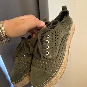 Olive Green Espadrille platform Sneakers size 8 like  new so cute